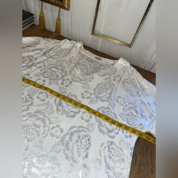 ❣️LINE@MODA Top - white-Size L - Picture 5 of 7